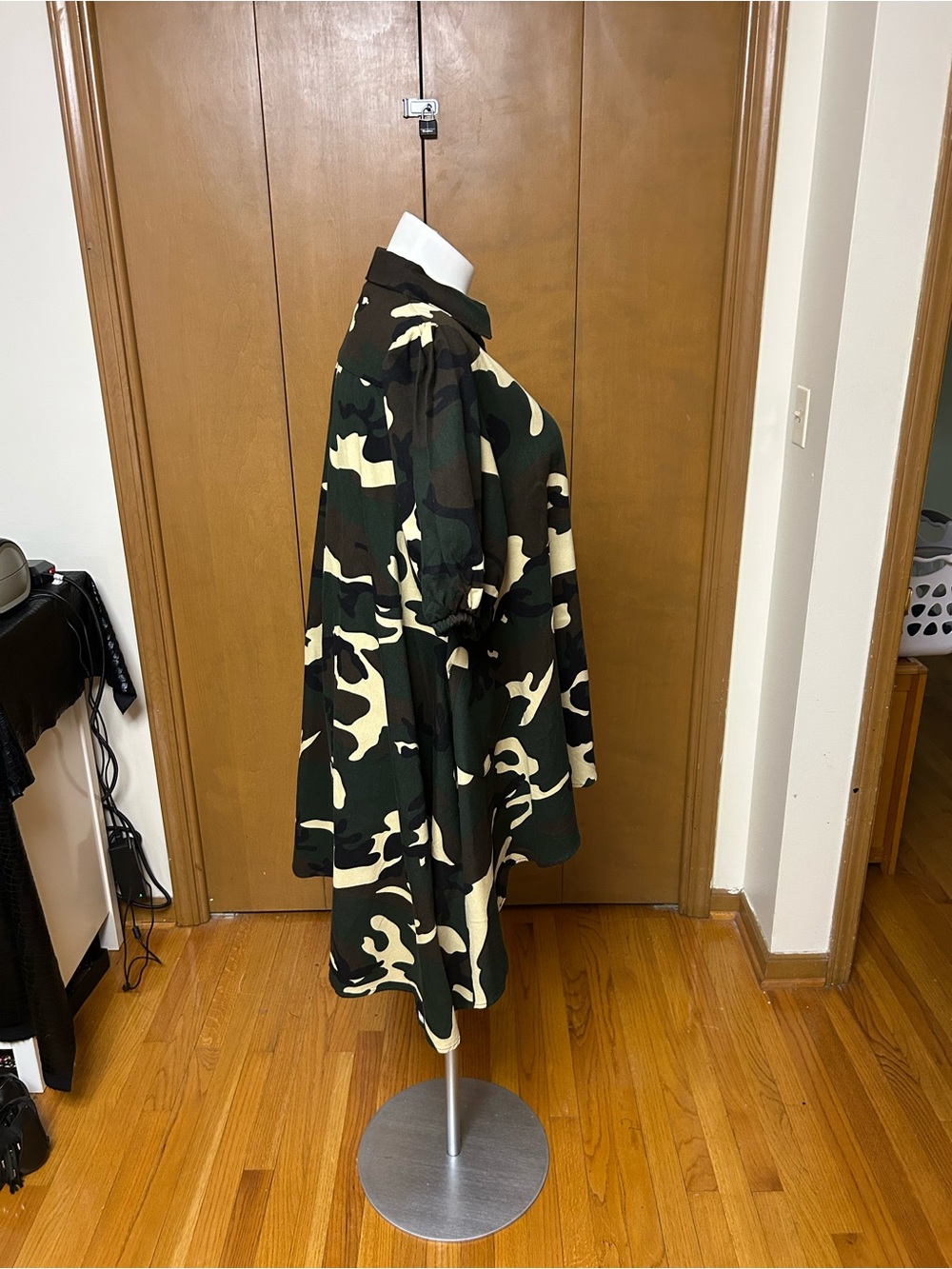 Camo High-Low Button-Up Dress - Picture 2 of 4